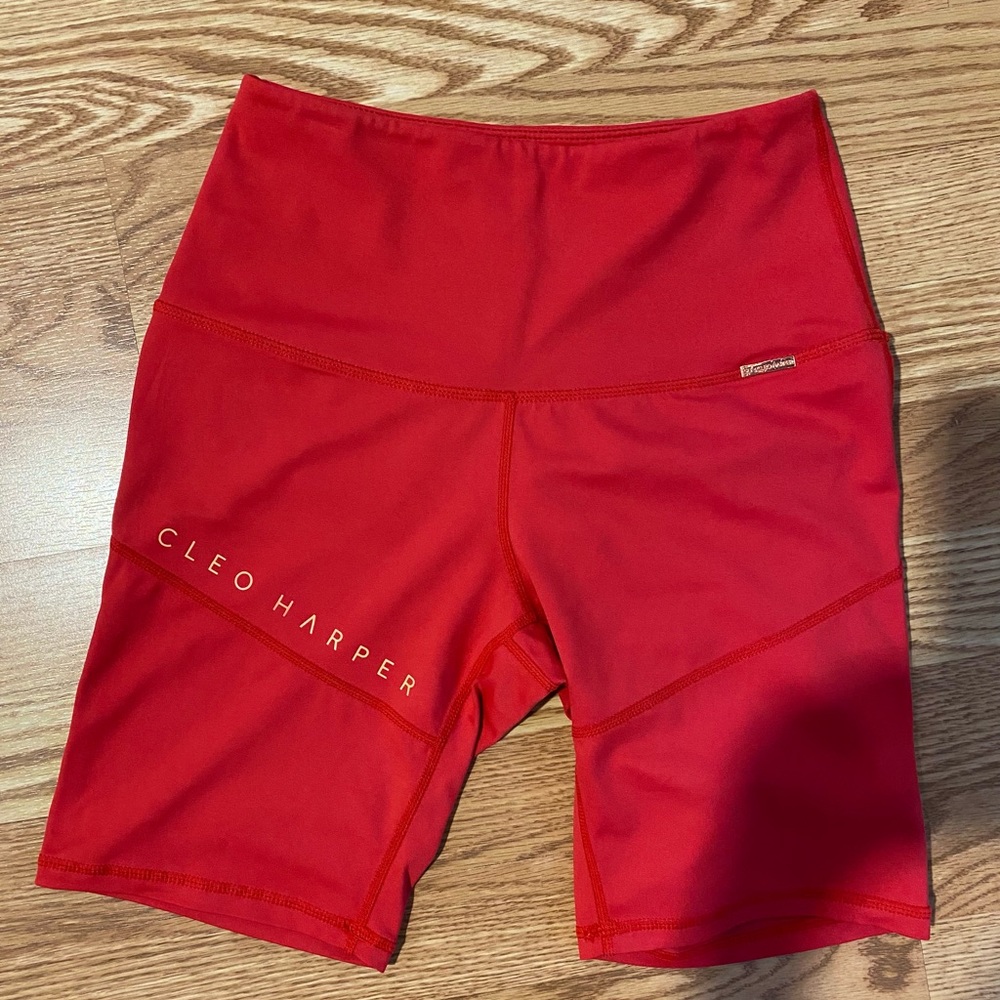 Cleo harper Tour shorts / size medium - Picture 4 of 5